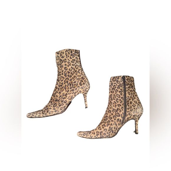 Stuart Weitzman Boots Animal Print 8.5 AAAA - Picture 3 of 8